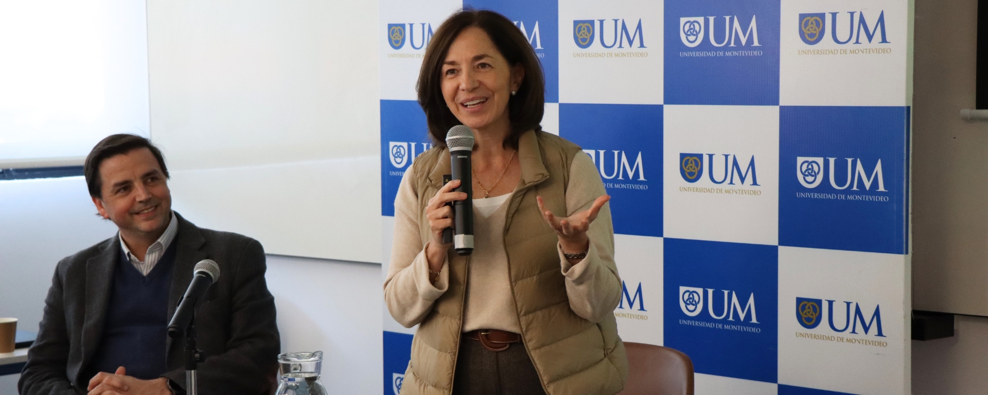 Verónica Fernández en la UM: una semana dedicada a la formación del carácter, la educación y el liderazgo Verónica Fernández en la UM: una semana dedicada a la formación del carácter, la educación y el liderazgo