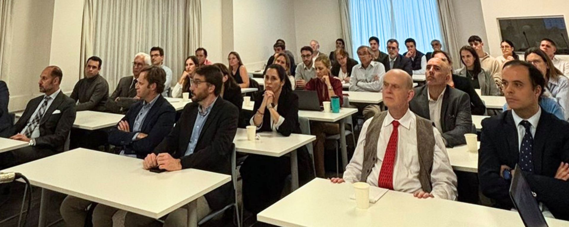 Expertos explicaron el alcance del Impuesto Mínimo Global en el régimen uruguayo