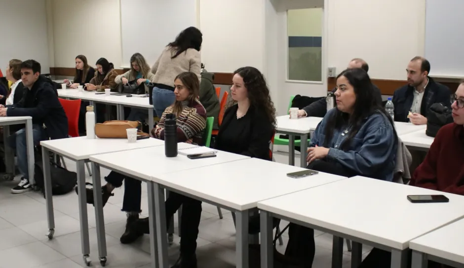Postgrados FCOM inauguró un ciclo de masterclasses con una charla sobre comunicación estratégica