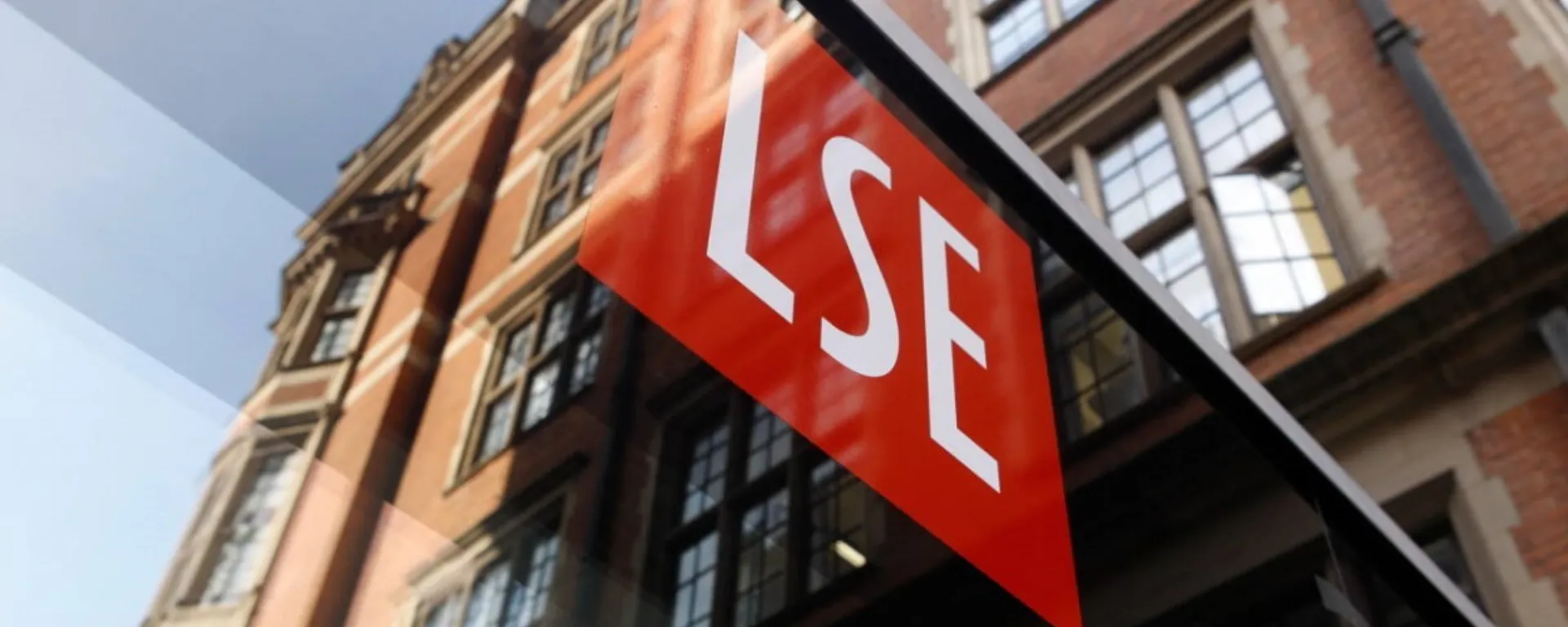 LSE reconoce resultados excelentes de la UM en los exámenes_noticia LSE reconoce resultados excelentes de la UM en los exámenes_noticia