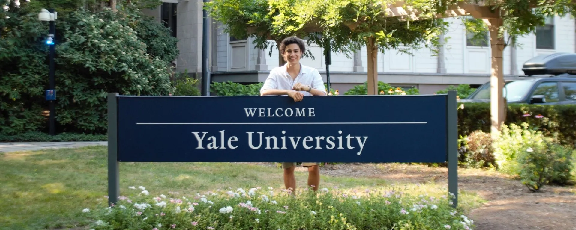Juan Cruz Carrau en Yale University Juan Cruz Carrau en Yale University