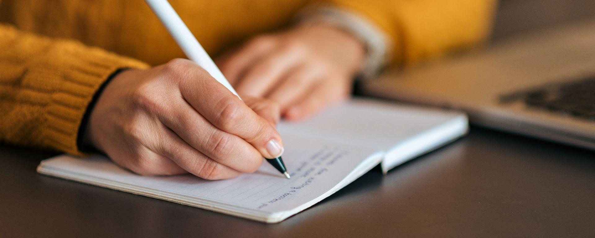 Ganadores de los challenges de Traducción y Ensayo Ganadores de los challenges de Traducción y Ensayo