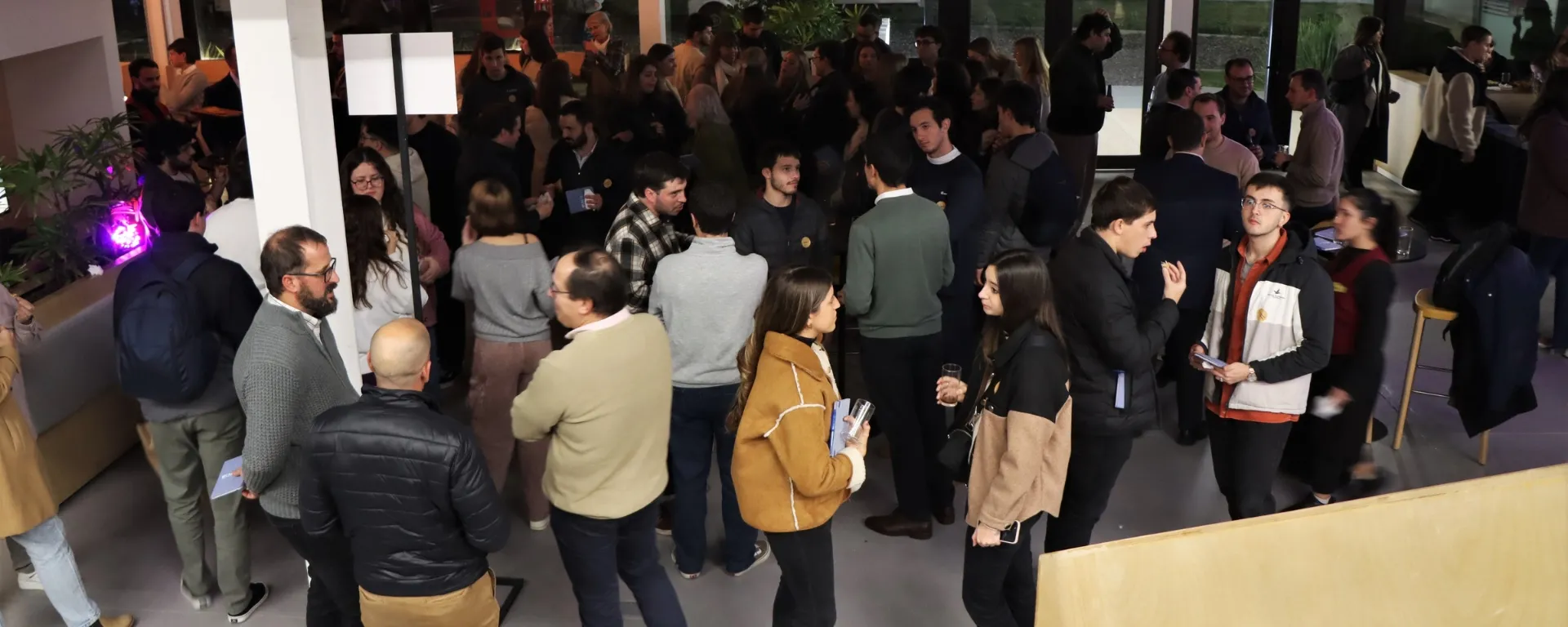 Encuentro Alumni FCEE 2024 Encuentro Alumni FCEE 2024