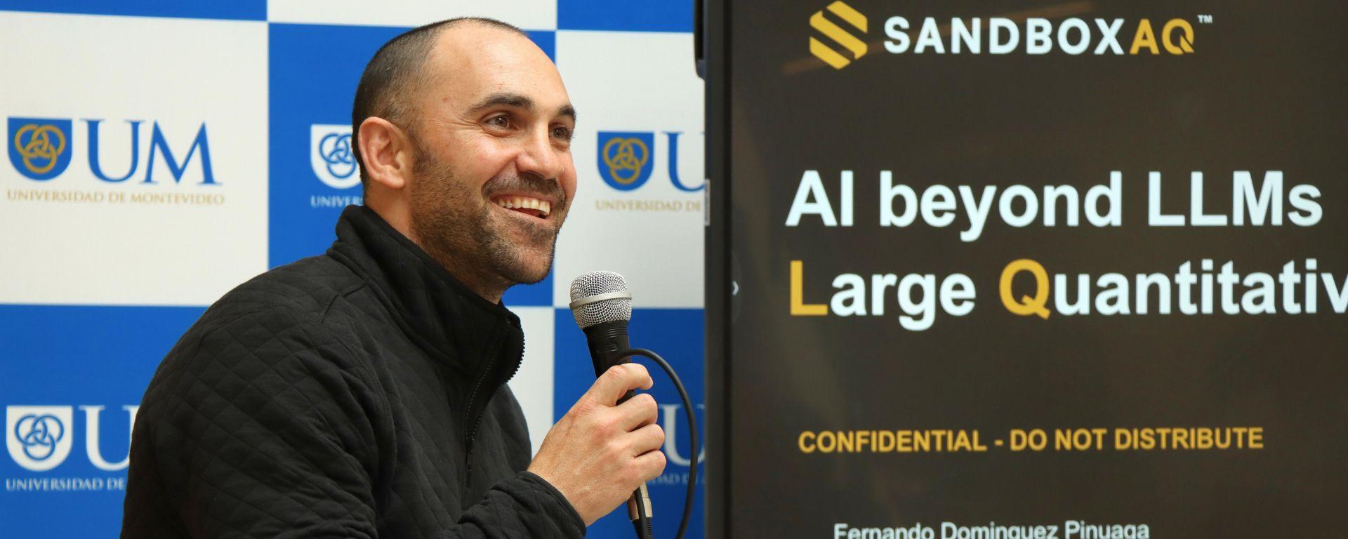 El vicepresidente de SandoxAQ compartió su visión sobre innovación y tecnología cuántica en la Universidad de Montevideo